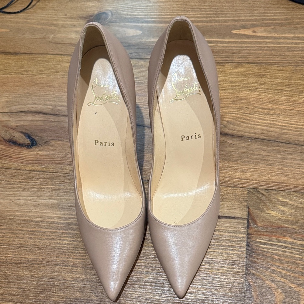 Christian Louboutin Nude Heels Kate 100mm